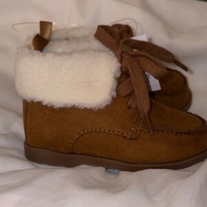 Baby GAP Boots with Faux Fur